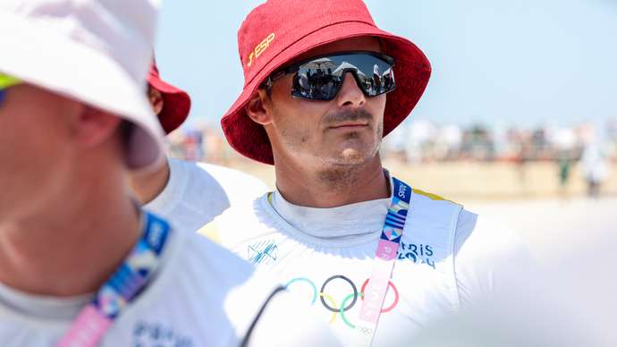 Diego_Botin_Keeping_Cool_Bucket_Hat_Paris_2024_Olympic_Games_Sailing