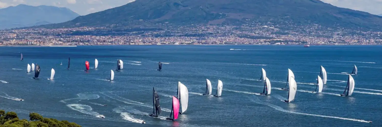 Vesuvius Tre Golfi Sailing Week : Studio Borlenghi