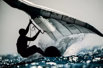 Wingfoiling World Cup 2 IWSA media : Robert Hajduk