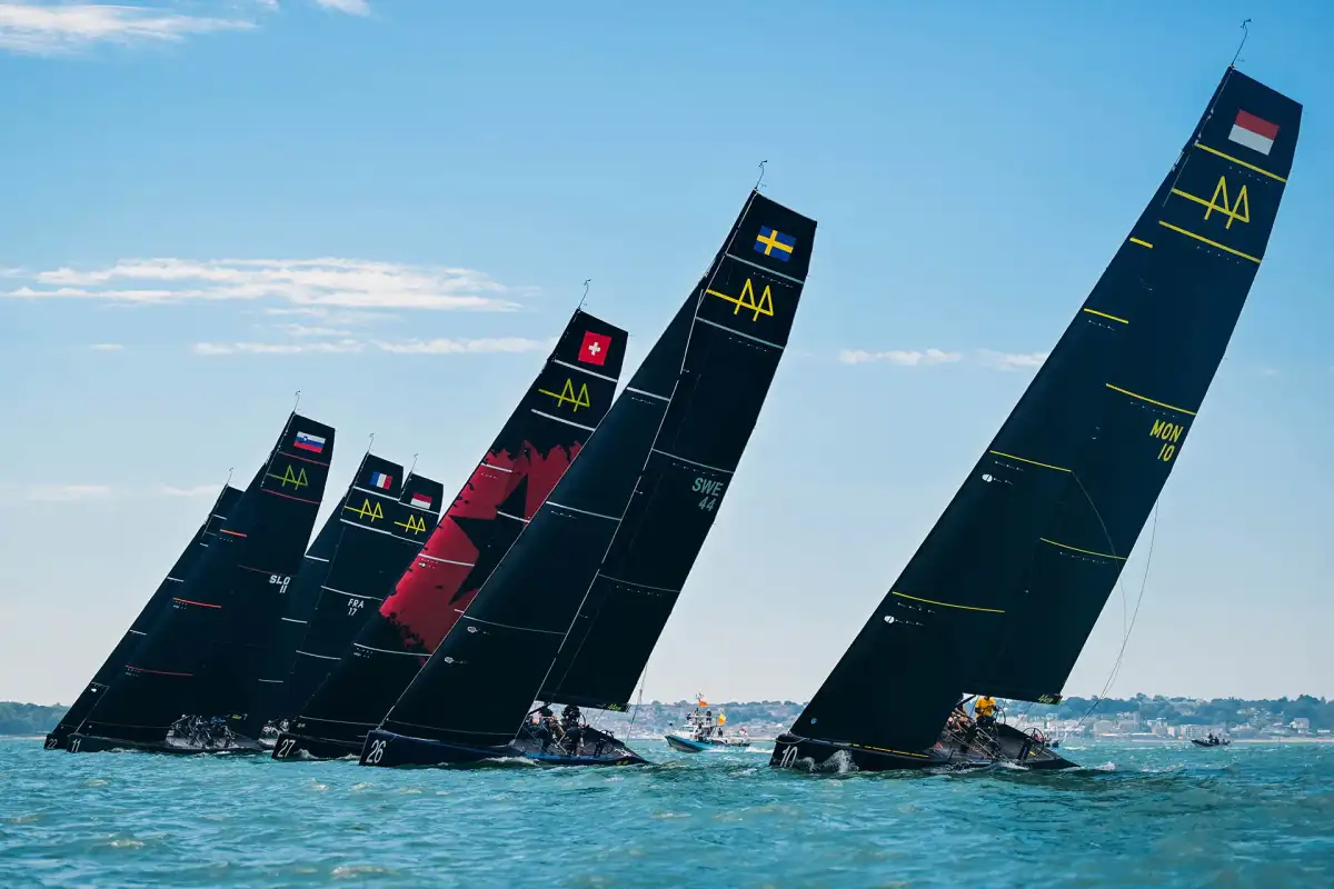 44CupCowes NicoMartinez