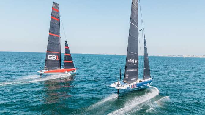 GB1 2boat C. Gregory : GB1