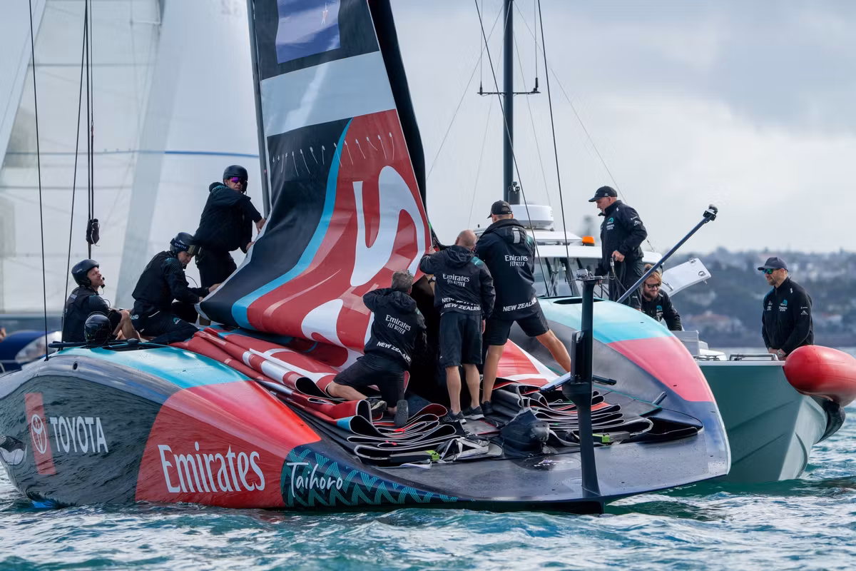 260417_ETNZ_B1_D12_391-2048x2048 Sam Thom : America's Cup