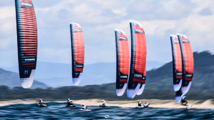 Kite KA Media : Robert Hajduk