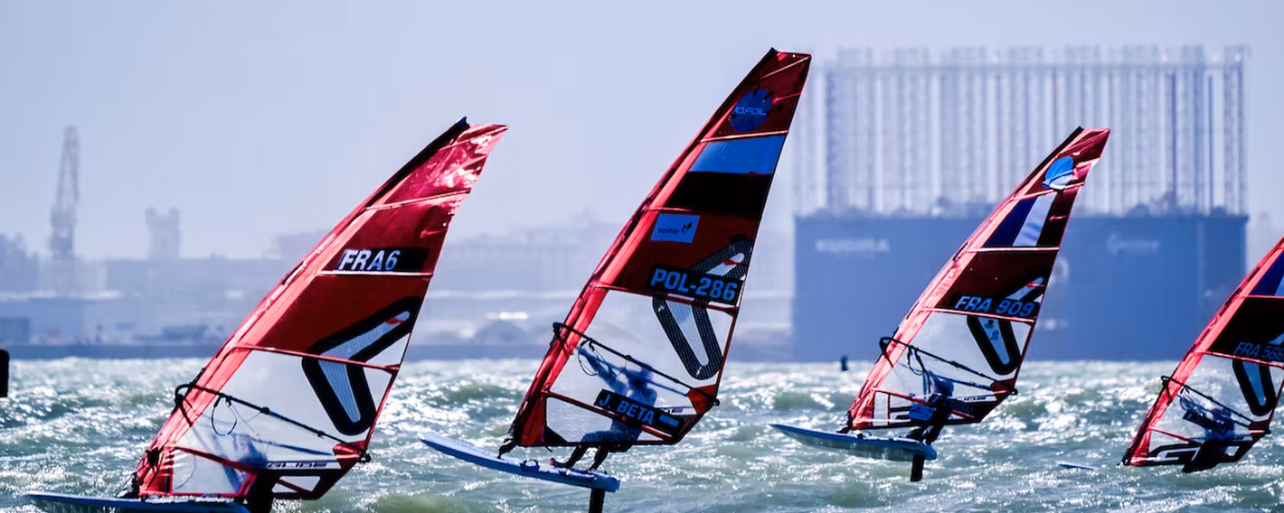 250310_SailingEnergy_iQFOiL_Cadiz_0401_2876 © Sailing Energy