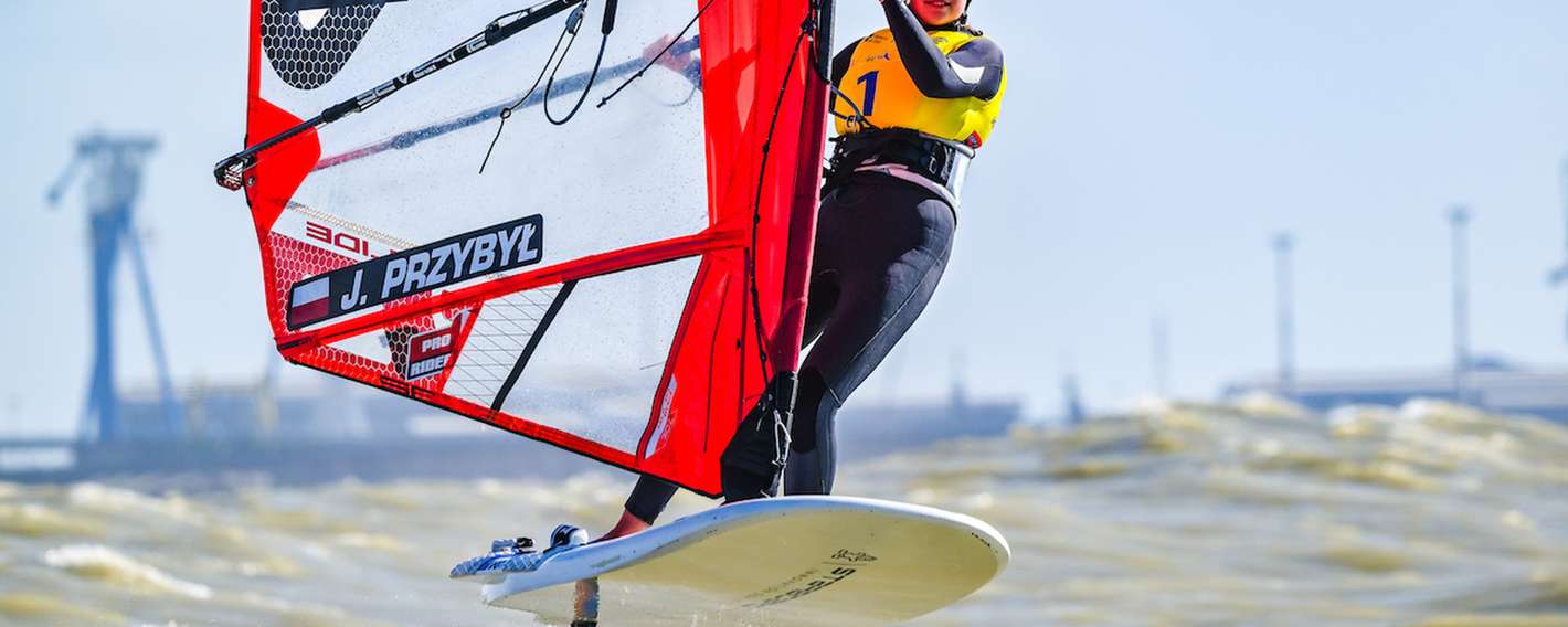 250311_SailingEnergy_iQFOiL_Cadiz_1108_2080 © Sailing Energy