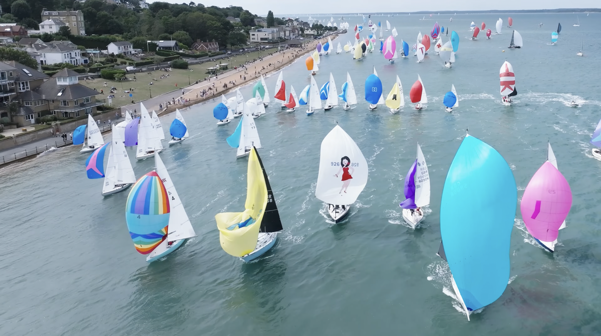 Cowes10