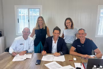 GB1_Official_Handed_Bagnoli_Land_for_Americas_Cup_Base_Construction