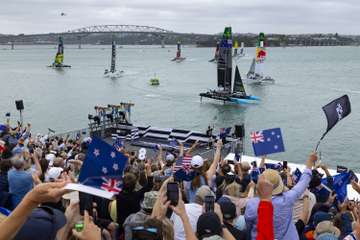 Black_Foils_Auckland_2026_Brett_Phibbs